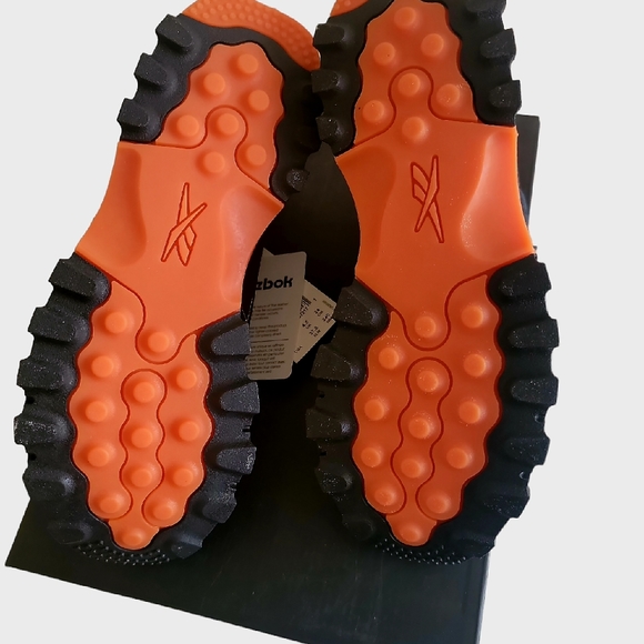 Cardi B Reebok Sneakers Black Orange Lace Up Platform - Picture 5 of 5